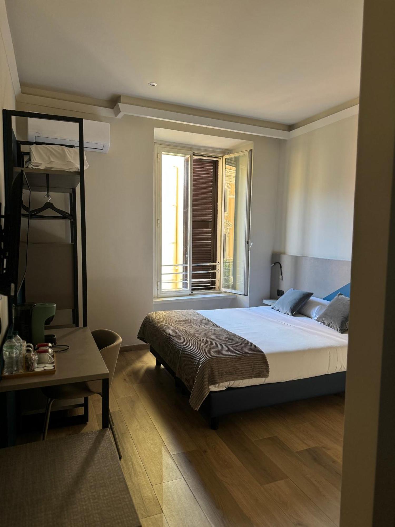 Honeycomb Guesthouse Rome Exterior photo